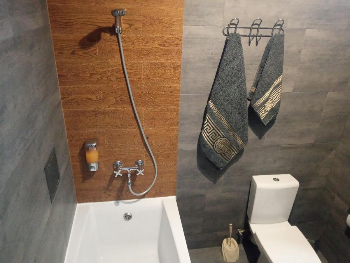 Нова квартира в центрі міста Ужгород Экстерьер фото